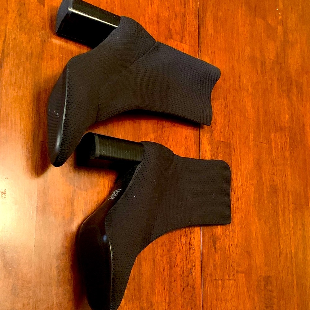 Elegant Black Ankle Boots/ socks style sexy design size 38 like new! Must have!